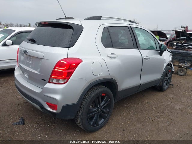 Chevrolet Trax Awd Lt 2021 KL7CJPSB0MB313333 Image 4