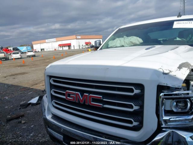 1GT12ZE88FF630632 GMC Sierra 2500hd Slt