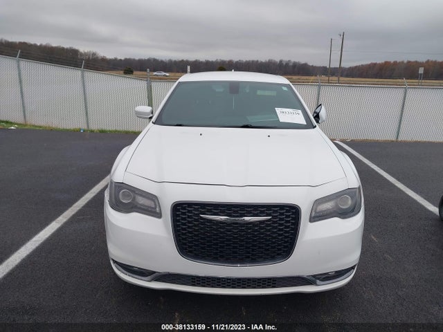 Chrysler 300 S 2015 2C3CCAGG0FH883006 Image 12