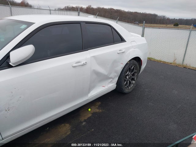 Chrysler 300 S 2015 2C3CCAGG0FH883006 Image 6