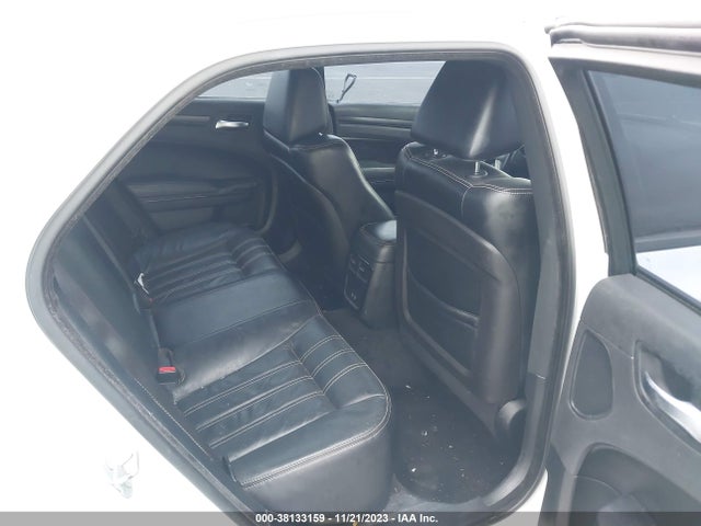 Chrysler 300 S 2015 2C3CCAGG0FH883006 Image 8