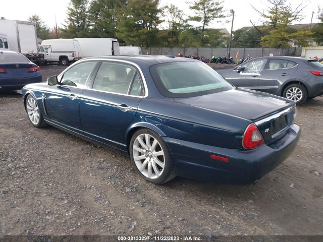 2008 JAGUAR XJ SAJWA82B48SH24850 Photo 2