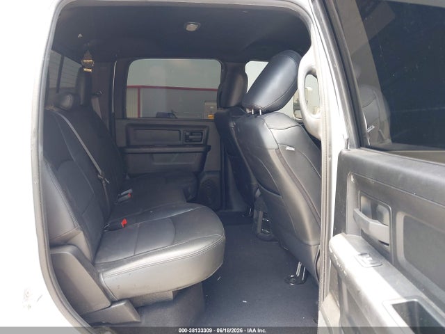 38133309 :رقم المزاد ، 3C6UR5CL9NG108573 vin ، 2022 Ram 2500 Tradesman  4x4 6'4 Box مزاد بيع