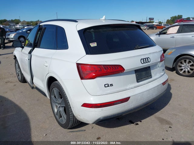 WA1BNAFY0K2018528 Audi Q5 45 Premium