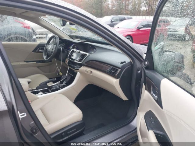 JHMCR6F75HC020117 Honda Accord Hybrid Touring
