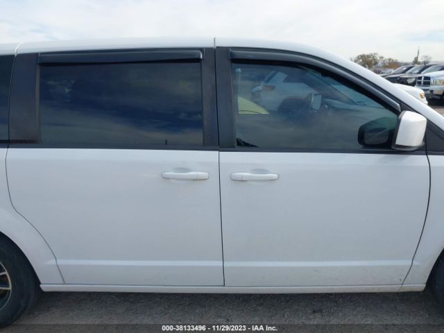 2C4RDGEG5JR195675 Dodge Grand Caravan Gt