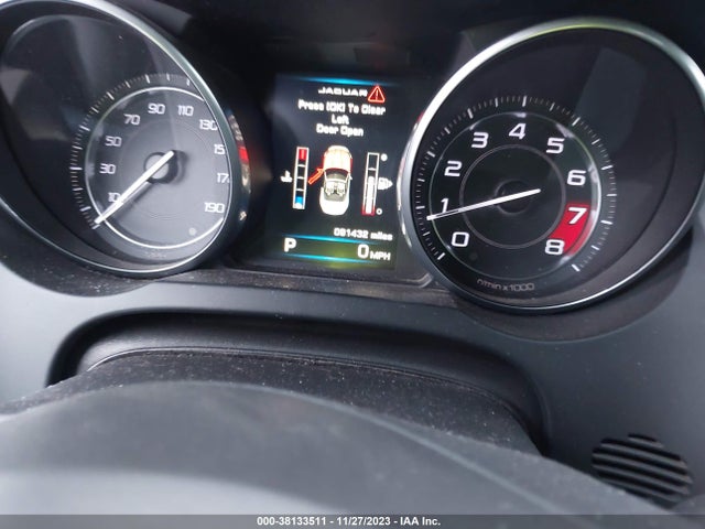 2015 JAGUAR F-TYPE SAJWA6ET6F8K16346 Photo 6