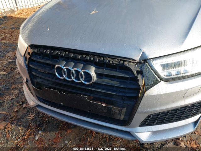 WA1JCCFS5JR033346 Audi Q3 2.0t Sport Premium/2.0t Premium