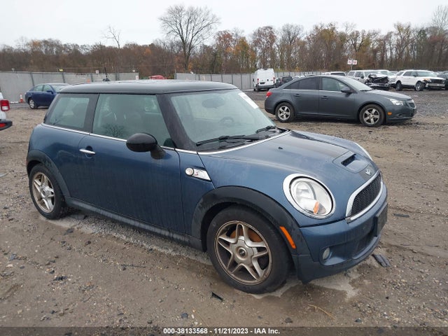 2009 MINI COOPER S WMWMF73559TT99433 Photo 0