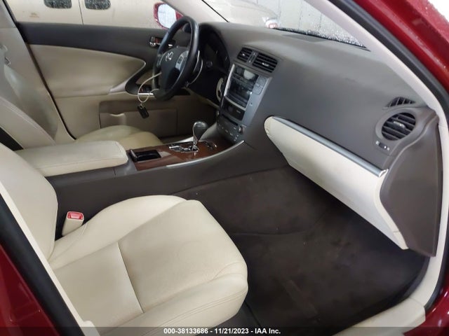 2011 LEXUS IS 250 VIN: JTHBF5C21B5146252