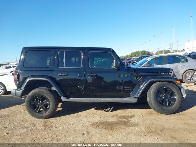 1C4HJXEN8LW111443 Jeep Wrangler Unlimited Sahara Altitude 4x4