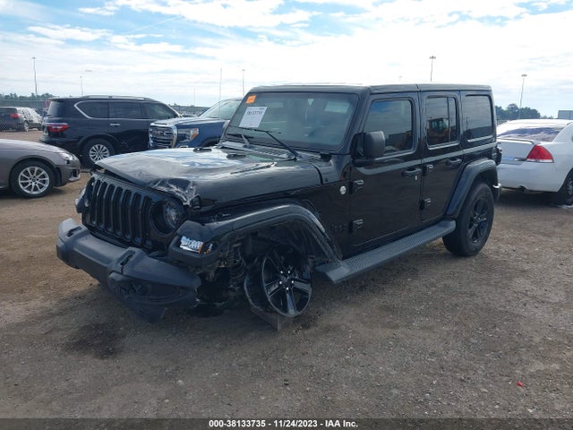 1C4HJXEN8LW111443 Jeep Wrangler Unlimited Sahara Altitude 4x4