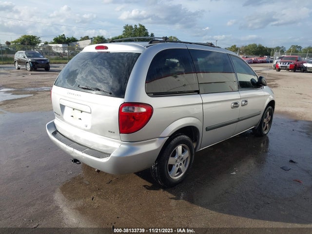 2005 DODGE CARAVAN SXT VIN: 1D4GP45R05B341244