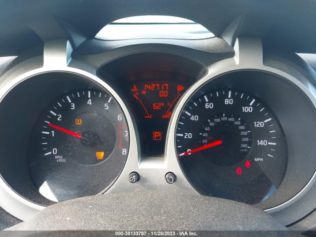 2011 NISSAN JUKE SL VIN: JN8AF5MV5BT016044