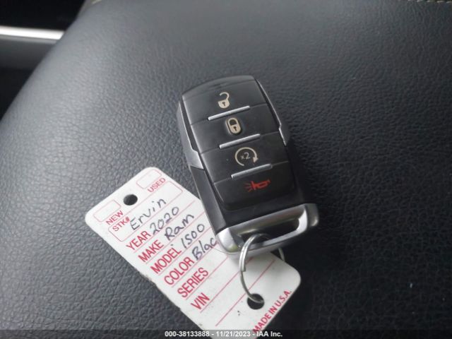 2020 RAM 1500 1C6SRFFT5LN327575 Photo 10