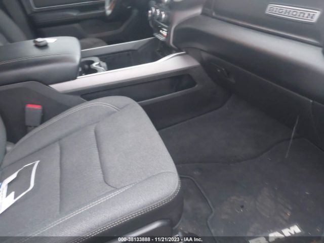 2020 RAM 1500 1C6SRFFT5LN327575 Photo 4