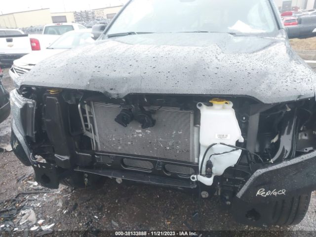 2020 RAM 1500 1C6SRFFT5LN327575 Photo 5