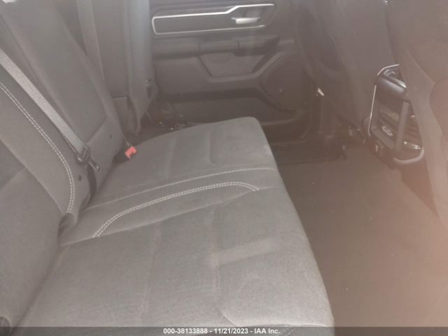 2020 RAM 1500 1C6SRFFT5LN327575 Photo 7