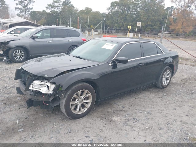 2015 CHRYSLER 300 LIMITED VIN: 2C3CCAAG3FH810415