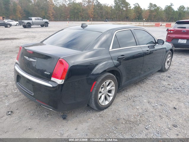 2015 CHRYSLER 300 LIMITED VIN: 2C3CCAAG3FH810415