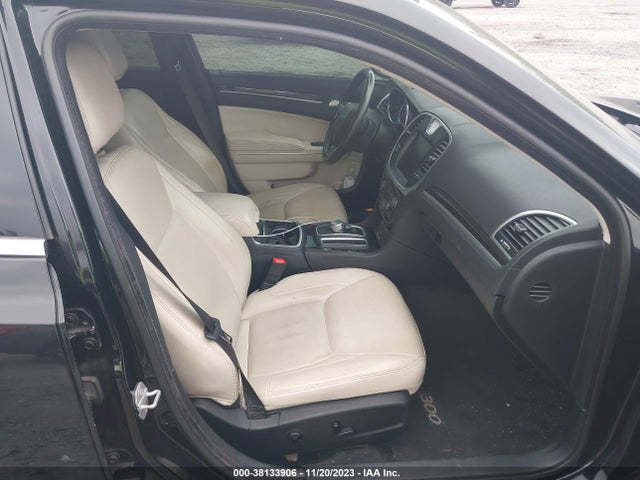 2015 CHRYSLER 300 LIMITED VIN: 2C3CCAAG3FH810415