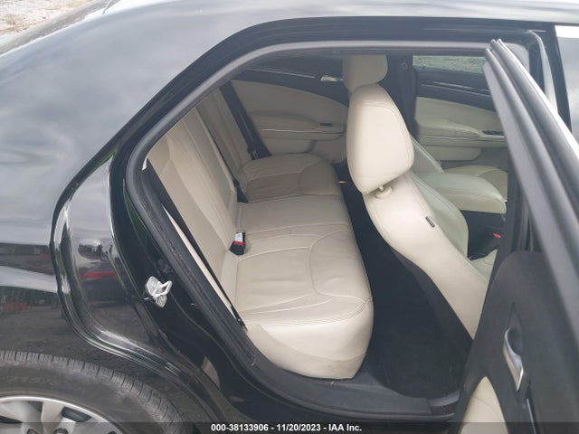 2015 CHRYSLER 300 LIMITED VIN: 2C3CCAAG3FH810415