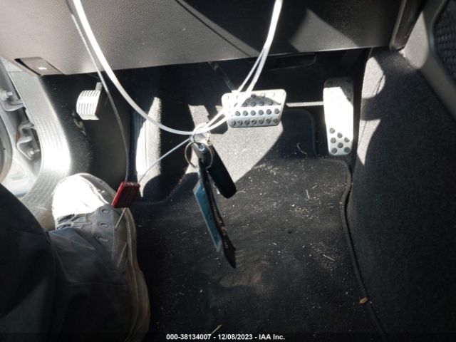 2021 DODGE CHALLENGER 2C3CDZBT7MH623912 Photo 10