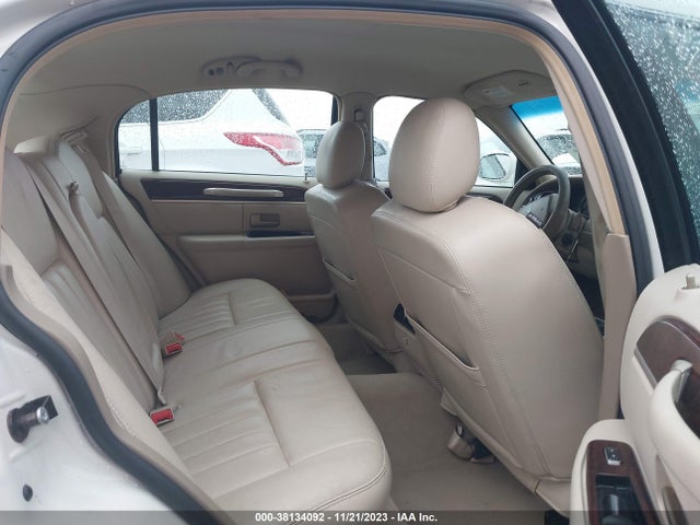 2006 LINCOLN TOWN CAR SIGNATURE VIN: 1LNHM81V36Y620346