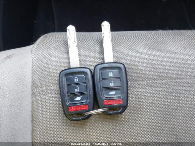 2HKRW6H33JH218736 Honda CR-V LX