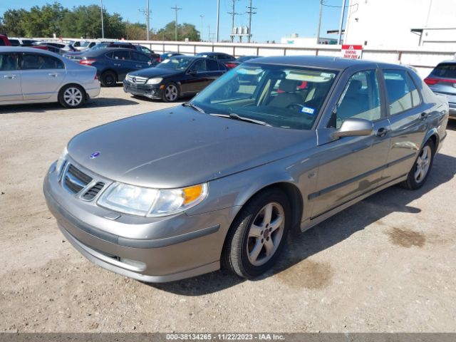 2004 SAAB 9-5 YS3ED49AX43017799 Photo 1