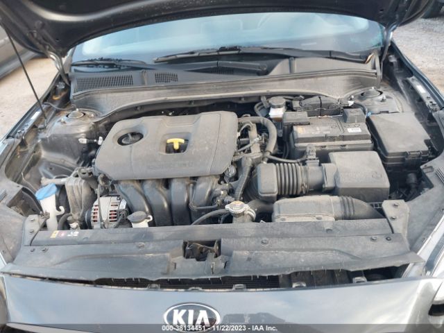 3KPF24AD7ME299500 KIA Forte Lxs