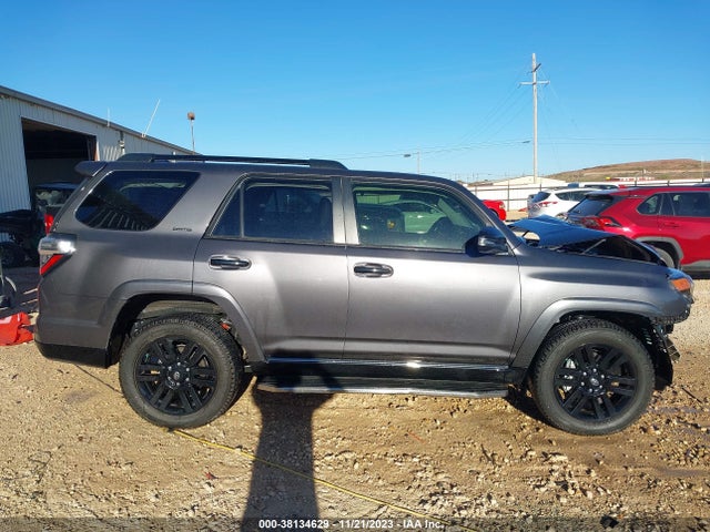 2021 TOYOTA 4RUNNER NIGHTSHADE SPECIAL EDITION VIN: JTEJU5JRXM5962104