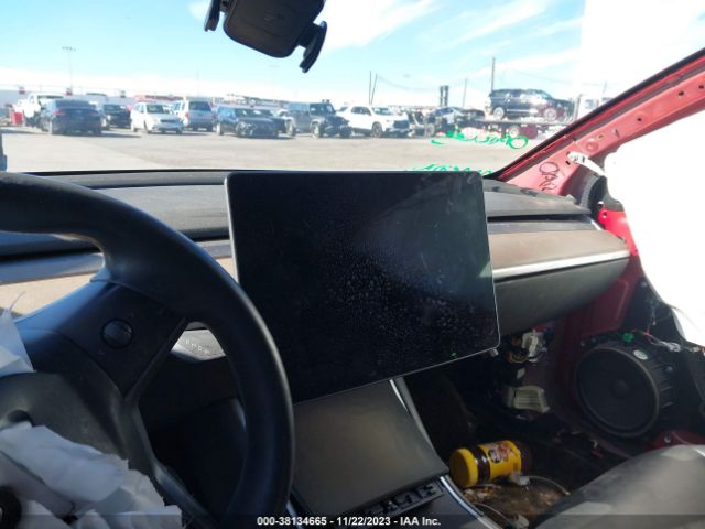 5YJ3E1EA0JF027580 Tesla Model 3 Long Range/mid Range
