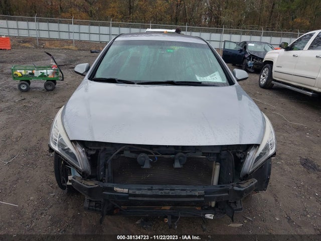 2015 HYUNDAI SONATA SE VIN: 5NPE24AF6FH139183