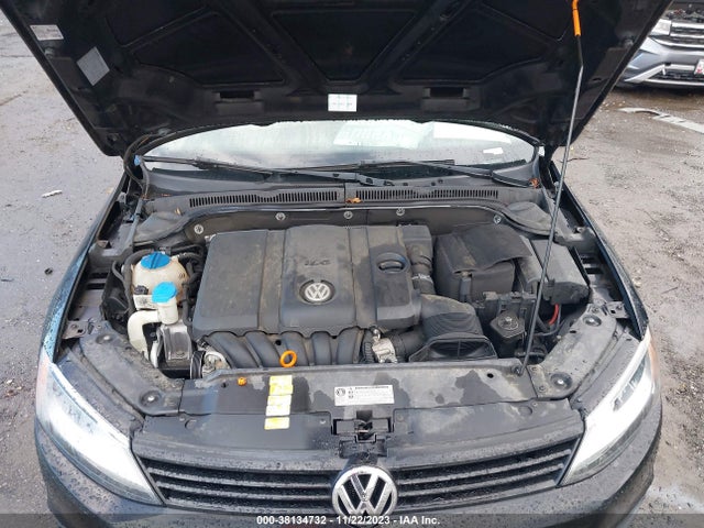 2012 VOLKSWAGEN JETTA 2.5L SE VIN: 3VWDP7AJ2CM307312