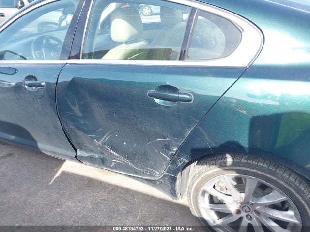 2012 JAGUAR XF SAJWA0FBXCLS55663 Photo 5