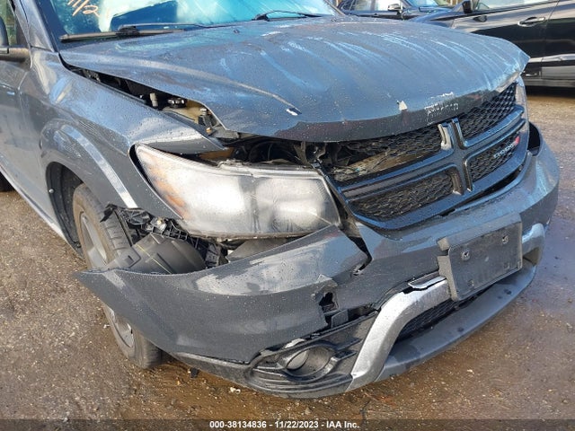 Dodge Journey Crossroad 2018 3C4PDCGG3JT257357 Image 6