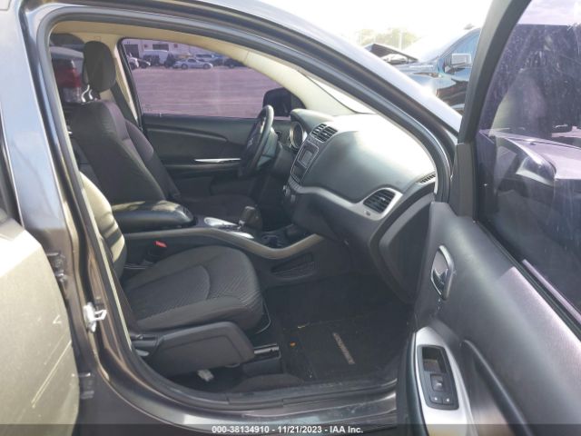 3C4PDCBG5FT711445 Dodge Journey Sxt