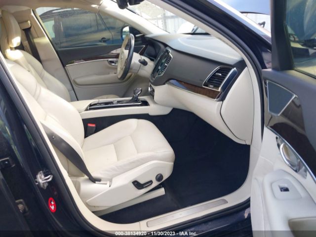 YV4A22PK3G1077755 Volvo Xc90 T6 Momentum
