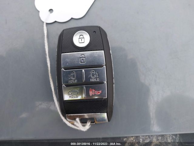 KNDMB5C16K6529093 KIA SEDONA EX