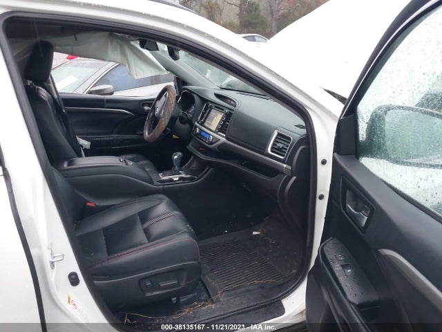 Toyota Highlander Se 2019 5TDKZRFH4KS339585 Image 5