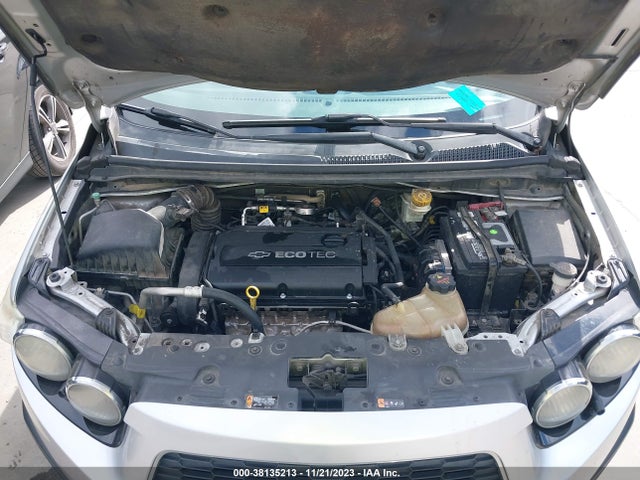 Chevrolet Sonic Lt Auto 2015 1G1JC6SH5F4145966 Image 10