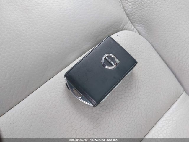 2018 VOLVO XC90 YV4A22PK3J1218783 Photo 10