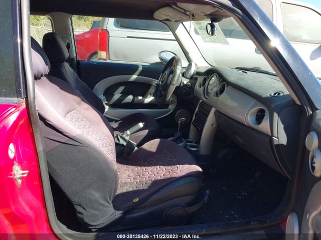 2002 MINI COOPER HARDTOP WMWRC33472TE11976 Photo 4