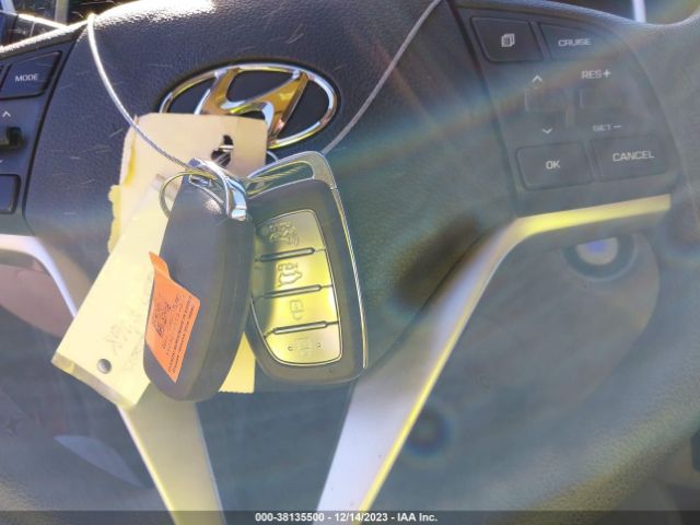2019 HYUNDAI TUCSON KM8J33ALXKU012069 Photo 10
