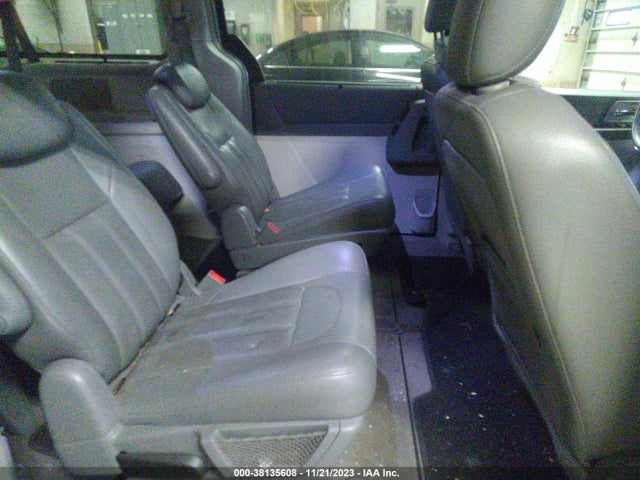 2008 CHRYSLER TOWN & COUNTRY TOURING VIN: 2A8HR54P58R666908