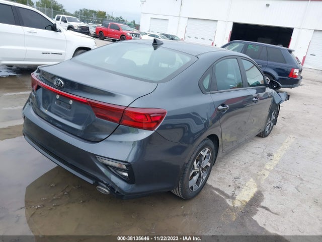 3KPF24AD3ME314039 KIA Forte Lxs