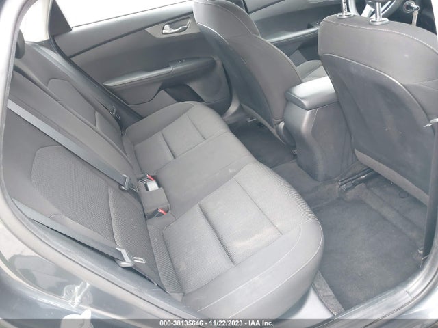 3KPF24AD3ME314039 KIA Forte Lxs