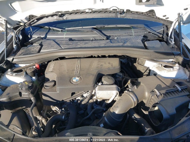 BMW X1 Sdrive28i 2015 WBAVM1C54FV318980 Image 10