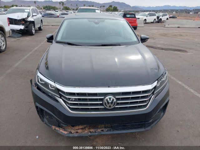 1VWMA7A31LC004929 Volkswagen Passat 2.0t R-line